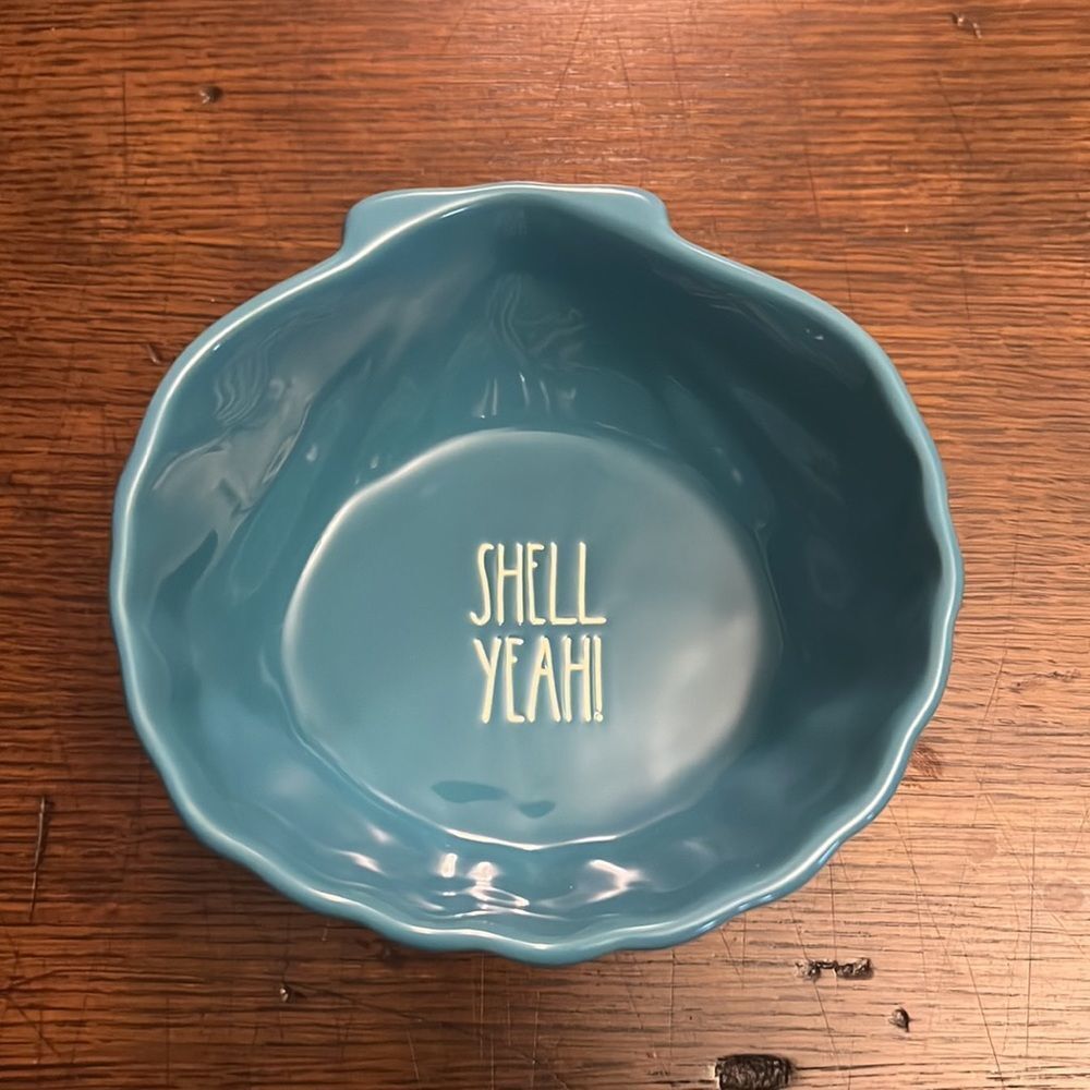 Rae Dunn 'Shell Yeah!' Serving‎ Bowl | NWT